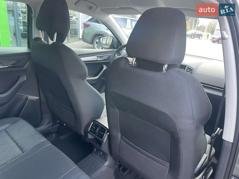 Внедорожник / Кроссовер Skoda Karoq 2022 в Тернополе