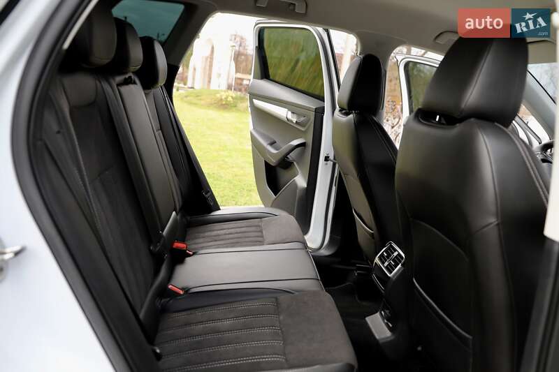 Позашляховик / Кросовер Skoda Karoq 2022 в Дрогобичі