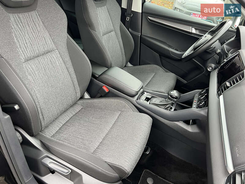 Внедорожник / Кроссовер Skoda Karoq 2021 в Луцке