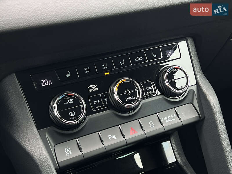 Внедорожник / Кроссовер Skoda Karoq 2021 в Луцке