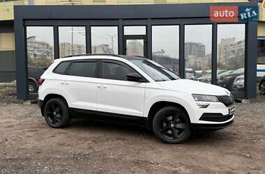 Позашляховик / Кросовер Skoda Karoq 2018 в Києві