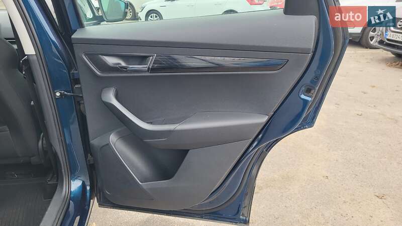 Позашляховик / Кросовер Skoda Karoq 2020 в Києві