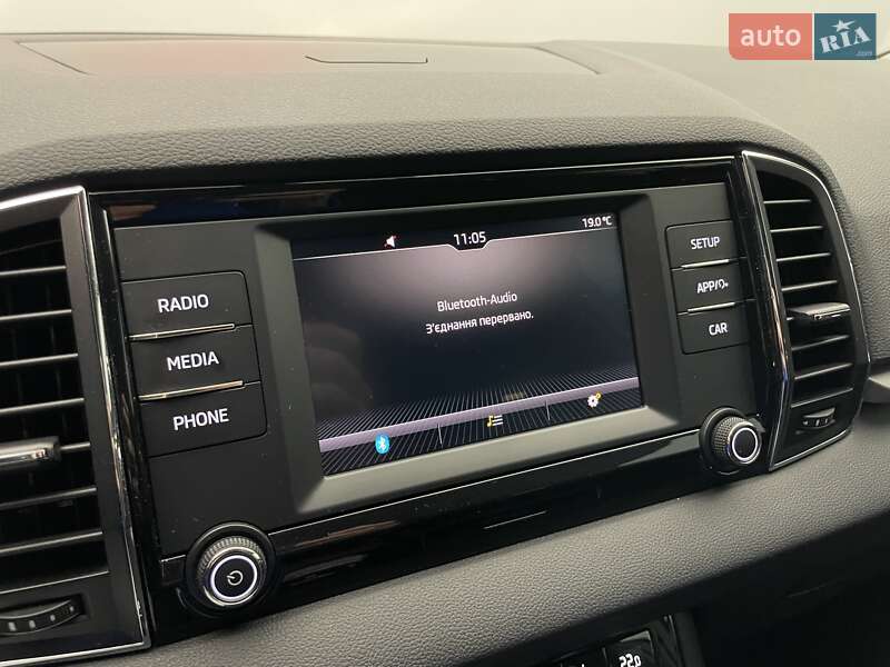 Внедорожник / Кроссовер Skoda Karoq 2019 в Киеве