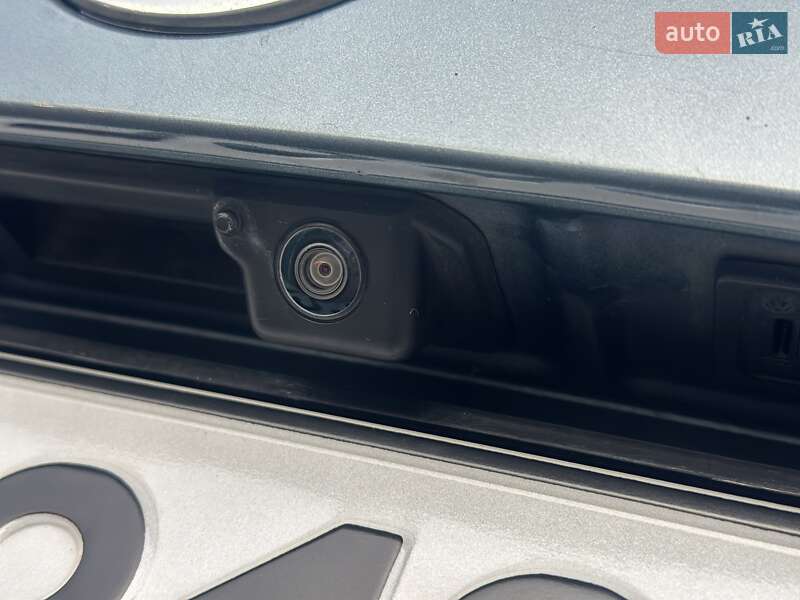 Позашляховик / Кросовер Skoda Karoq 2018 в Києві