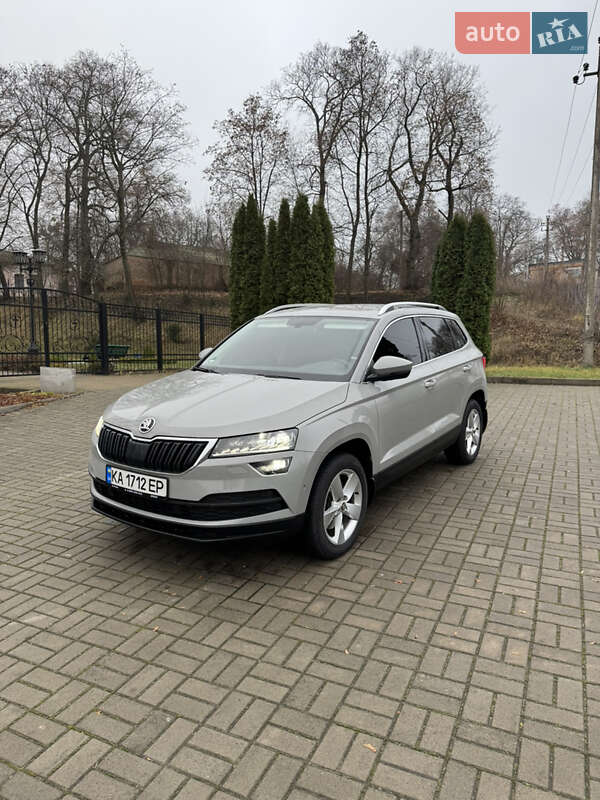 Внедорожник / Кроссовер Skoda Karoq 2018 в Киеве