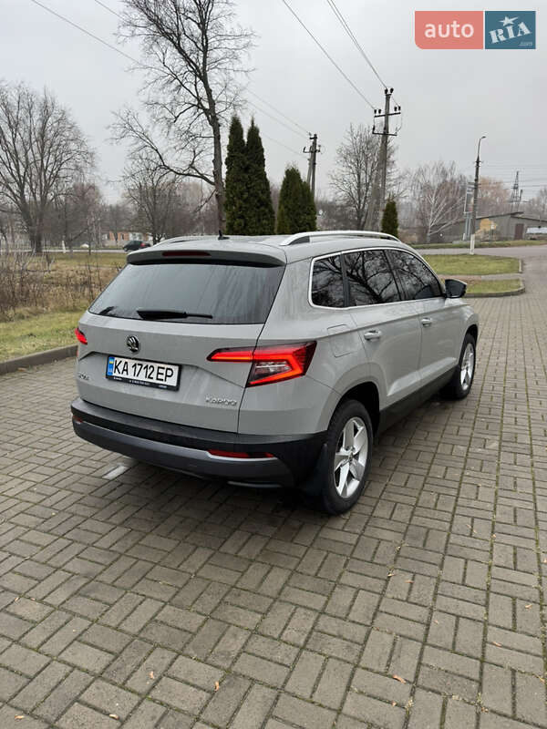 Внедорожник / Кроссовер Skoda Karoq 2018 в Киеве