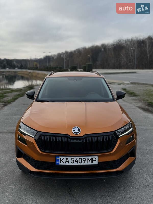 Внедорожник / Кроссовер Skoda Karoq 2024 в Днепре