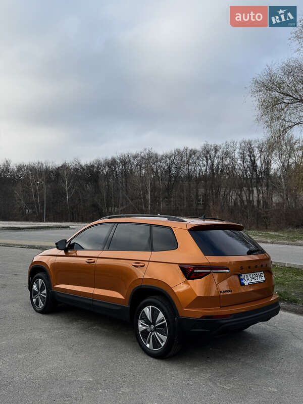 Внедорожник / Кроссовер Skoda Karoq 2024 в Днепре