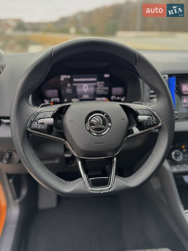 Внедорожник / Кроссовер Skoda Karoq 2024 в Днепре