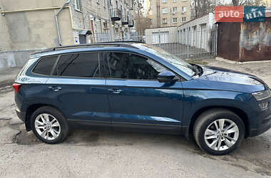 Внедорожник / Кроссовер Skoda Karoq 2021 в Харькове