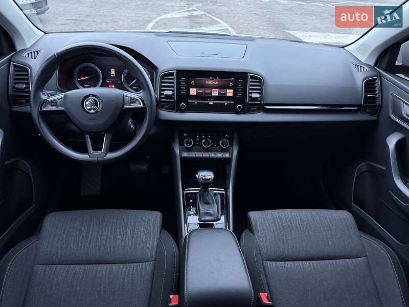 Внедорожник / Кроссовер Skoda Karoq 2020 в Киеве