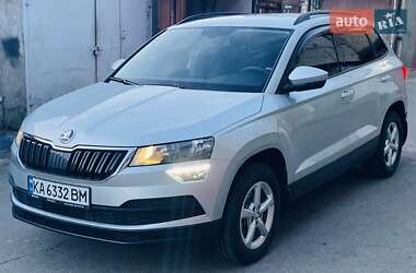 Внедорожник / Кроссовер Skoda Karoq 2021 в Киеве
