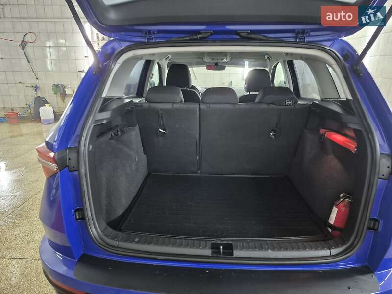 Позашляховик / Кросовер Skoda Karoq 2022 в Харкові