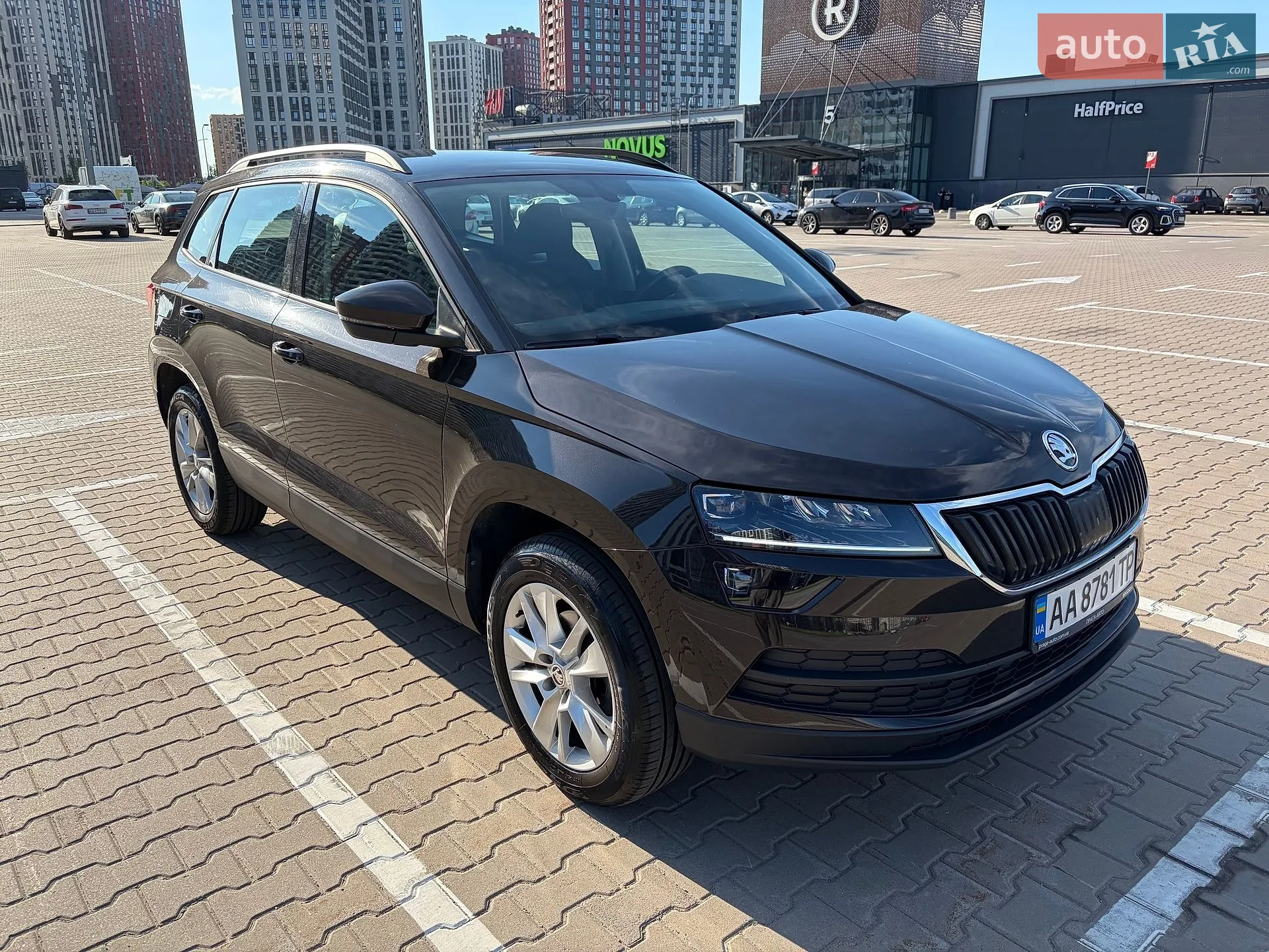Skoda Karoq 2018 VIN TMBJR6NU1KB200191 фото оголошення 2 з 59