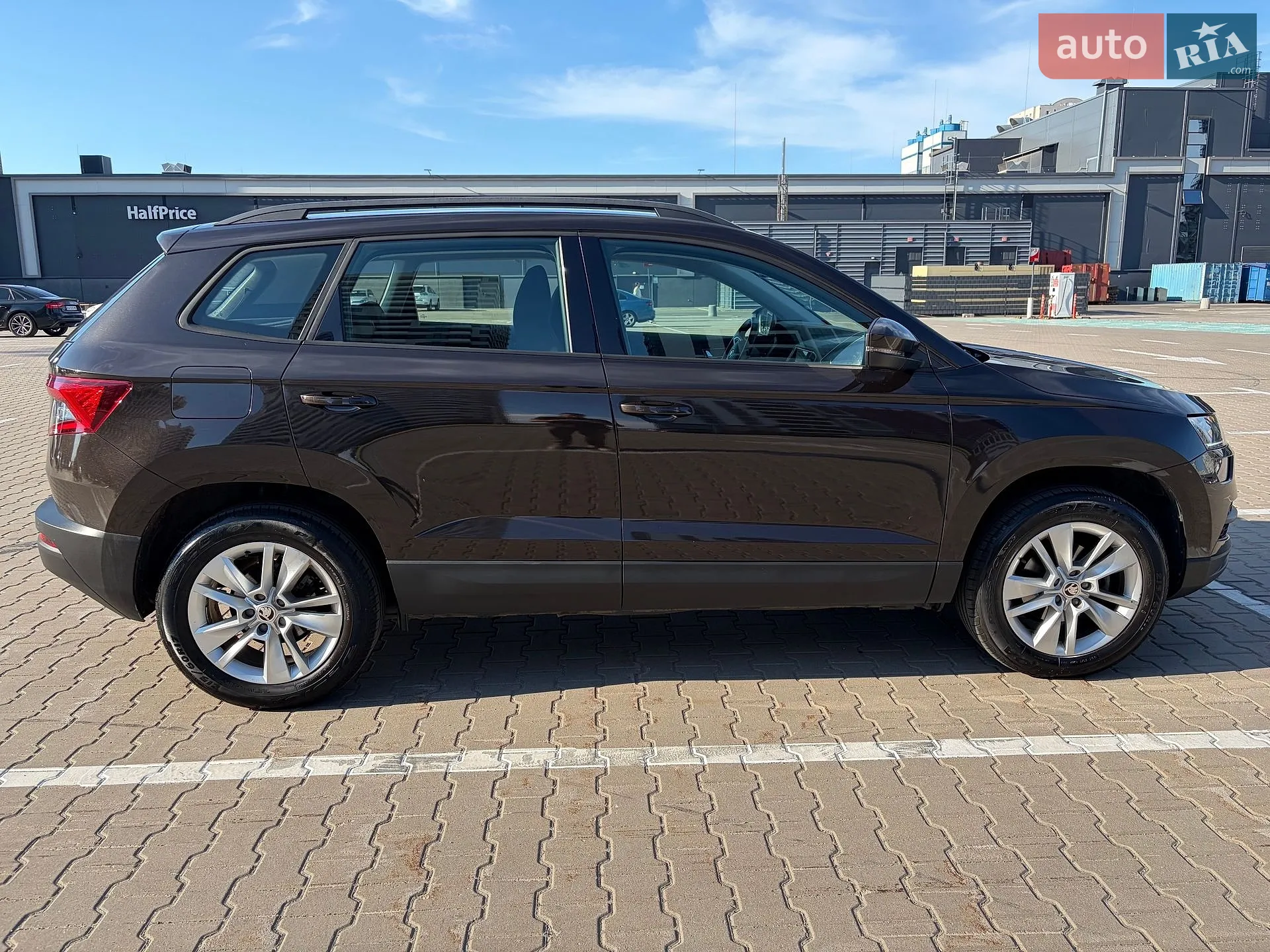 Skoda Karoq 2018 VIN TMBJR6NU1KB200191 фото оголошення 9 з 59