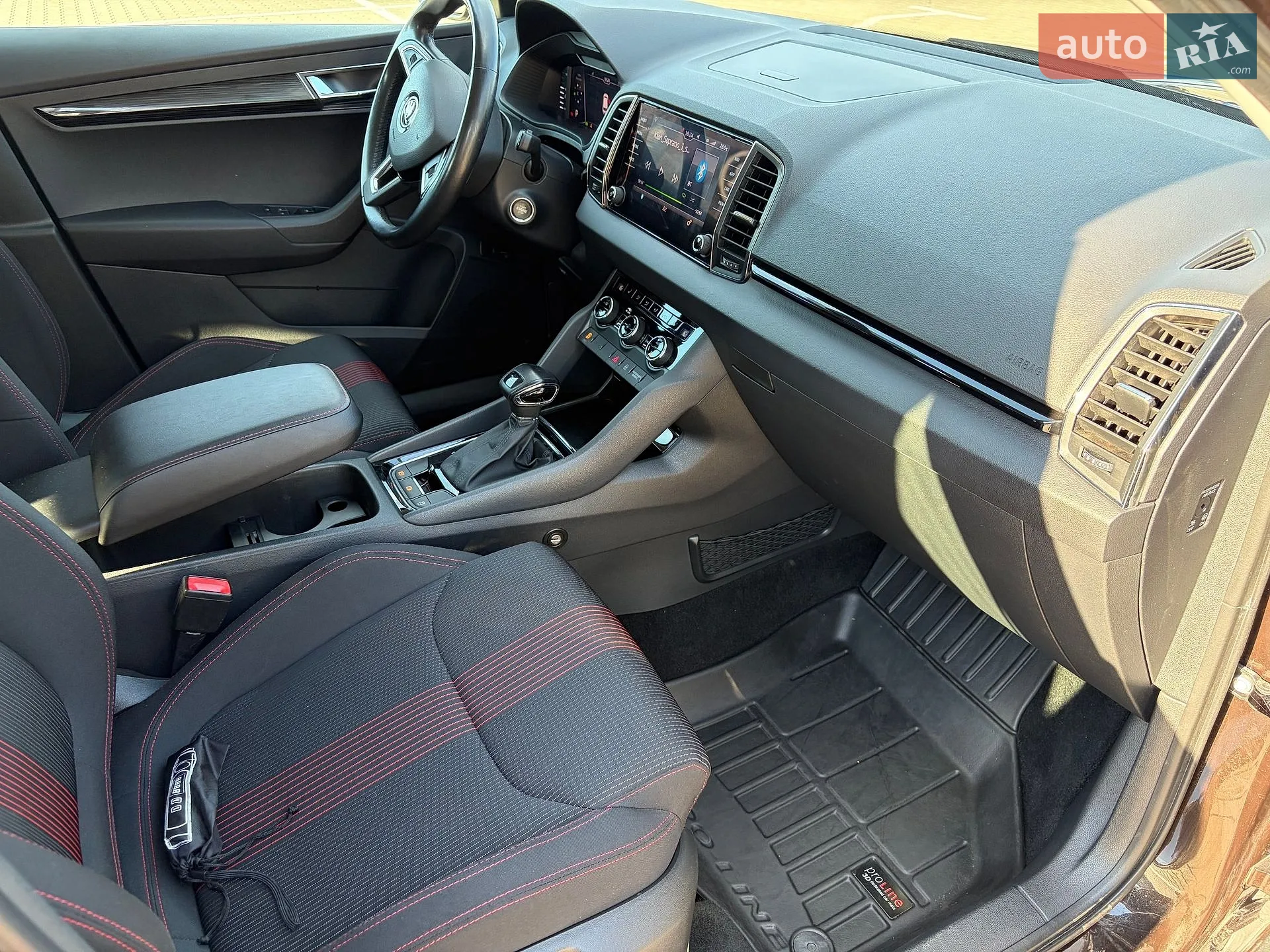 Skoda Karoq 2018 VIN TMBJR6NU1KB200191 фото оголошення 12 з 59