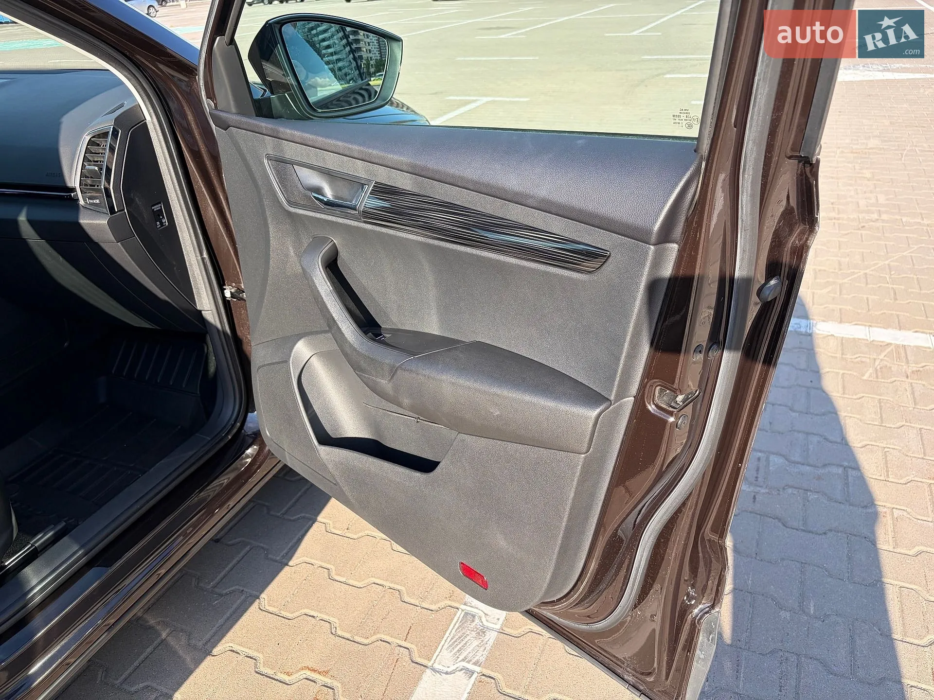 Skoda Karoq 2018 VIN TMBJR6NU1KB200191 фото оголошення 13 з 59