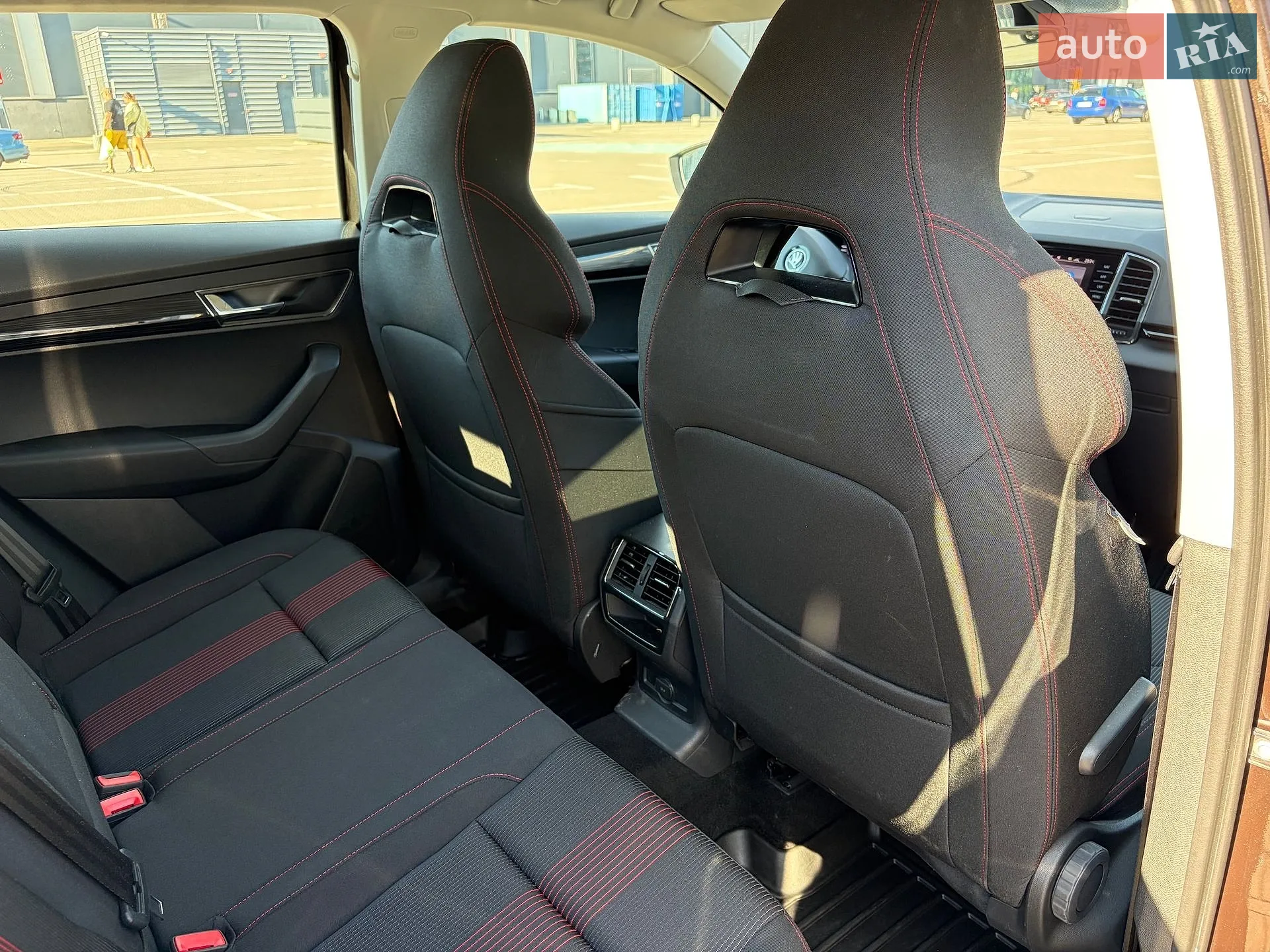 Skoda Karoq 2018 VIN TMBJR6NU1KB200191 фото оголошення 16 з 59