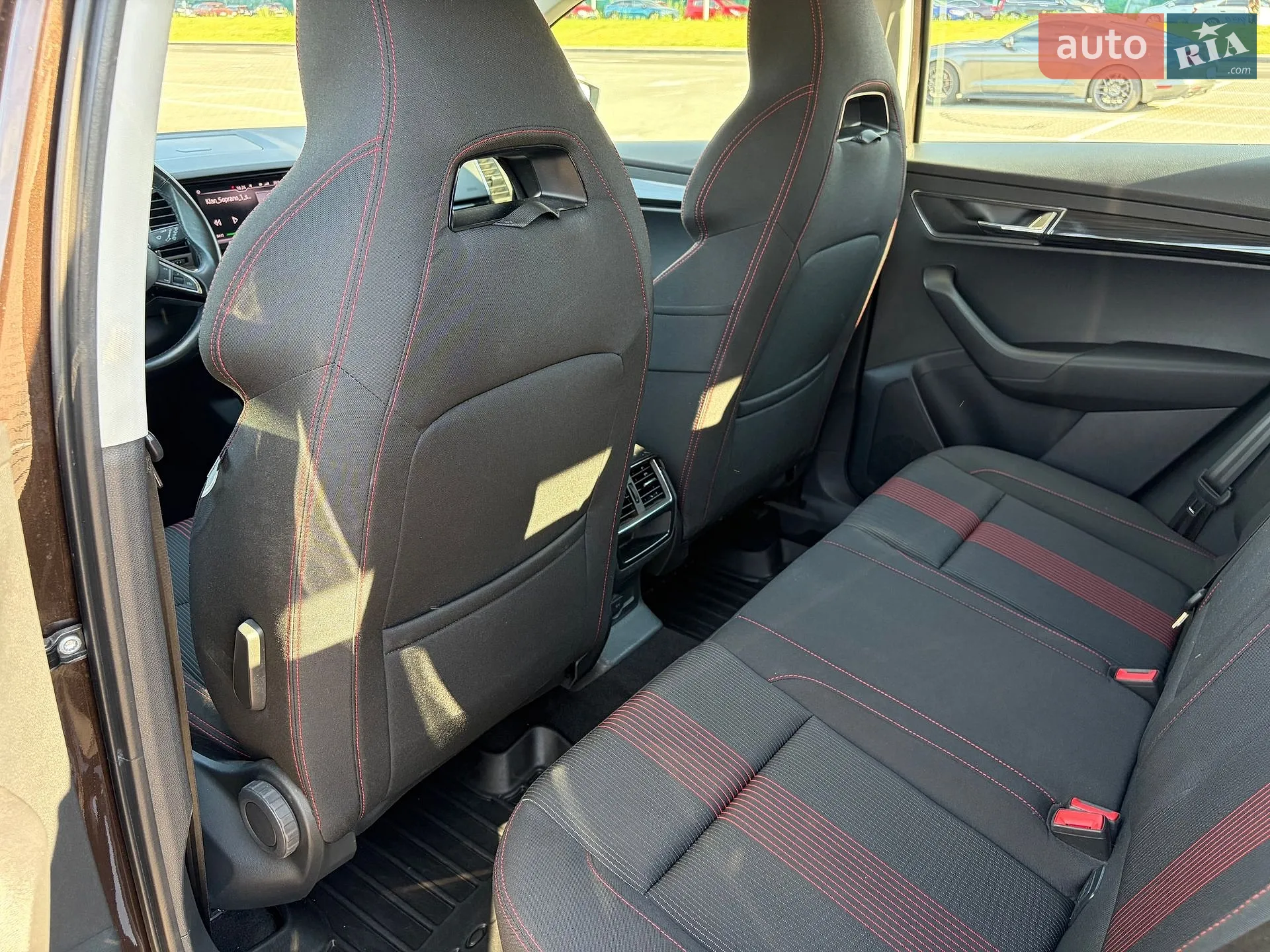 Skoda Karoq 2018 VIN TMBJR6NU1KB200191 фото оголошення 17 з 59