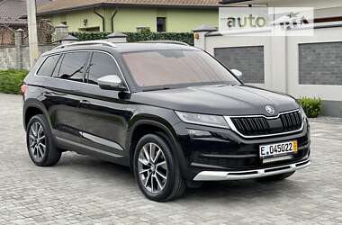 Позашляховик / Кросовер Skoda Kodiaq Scout 2019 в 