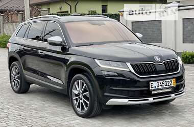Позашляховик / Кросовер Skoda Kodiaq Scout 2019 в 