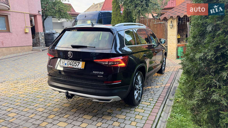 Позашляховик / Кросовер Skoda Kodiaq Scout 2018 в Сваляві