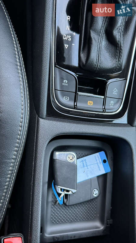 Позашляховик / Кросовер Skoda Kodiaq Scout 2018 в Сваляві