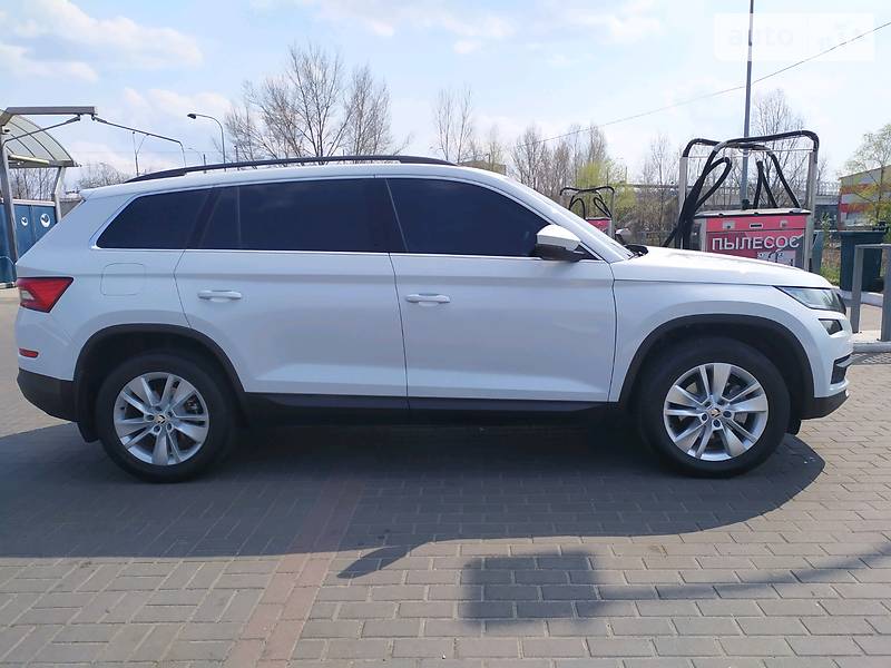 Позашляховик / Кросовер Skoda Kodiaq 2018 в Києві фото 4 Позашляховик / Кросовер Skoda Kodiaq 2018 в Києві