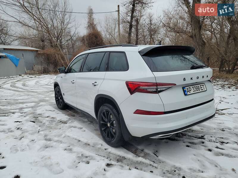 Внедорожник / Кроссовер Skoda Kodiaq 2021 в Запорожье