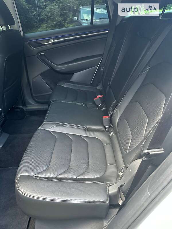 Внедорожник / Кроссовер Skoda Kodiaq 2017 в Львове фото 51 Внедорожник / Кроссовер Skoda Kodiaq 2017 в Львове