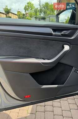 Позашляховик / Кросовер Skoda Kodiaq 2019 в 