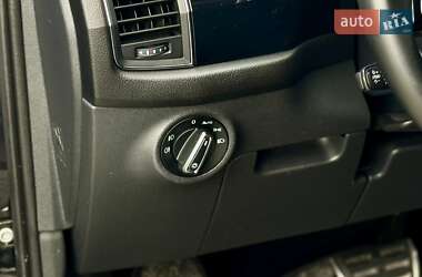 Внедорожник / Кроссовер Skoda Kodiaq 2017 в 