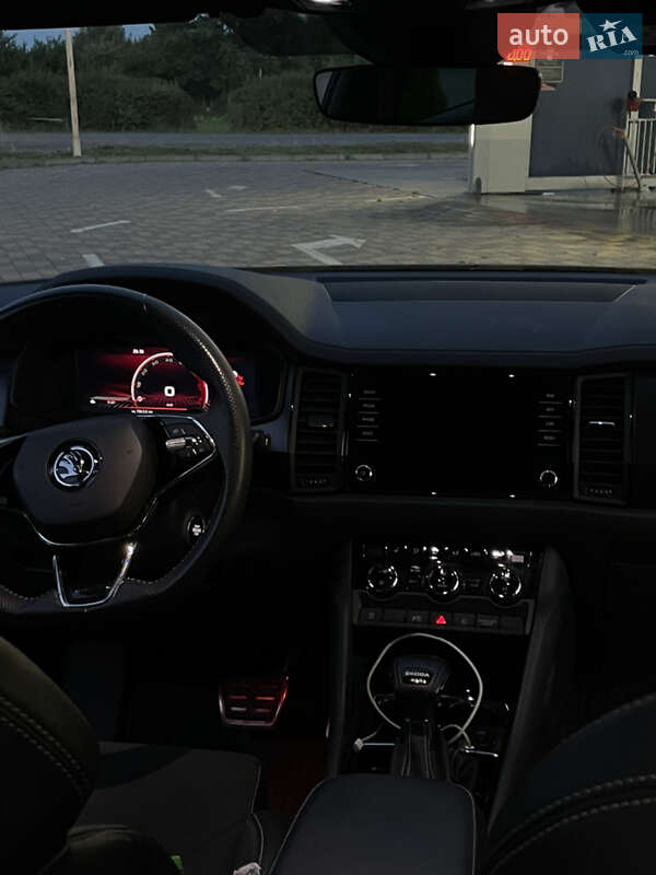 Позашляховик / Кросовер Skoda Kodiaq 2023 в Ужгороді