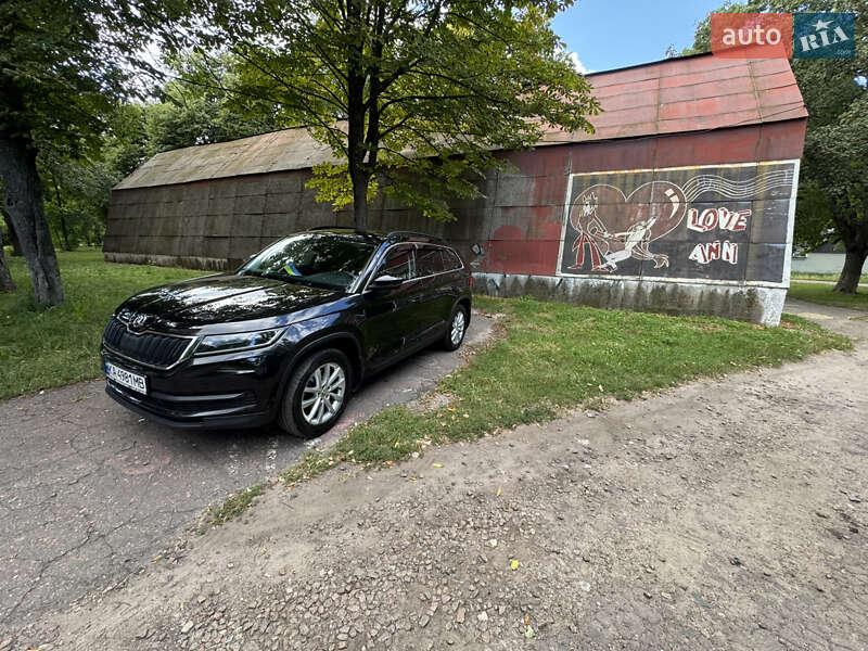 Внедорожник / Кроссовер Skoda Kodiaq 2021 в Киеве