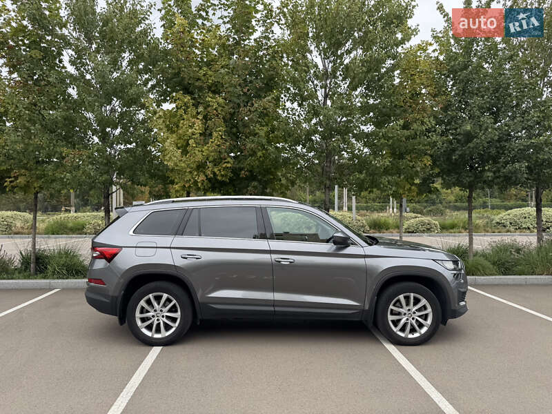 Внедорожник / Кроссовер Skoda Kodiaq 2023 в Киеве