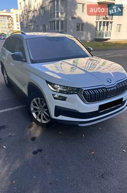 Позашляховик / Кросовер Skoda Kodiaq 2022 в  фото 2 Позашляховик / Кросовер Skoda Kodiaq 2022 в