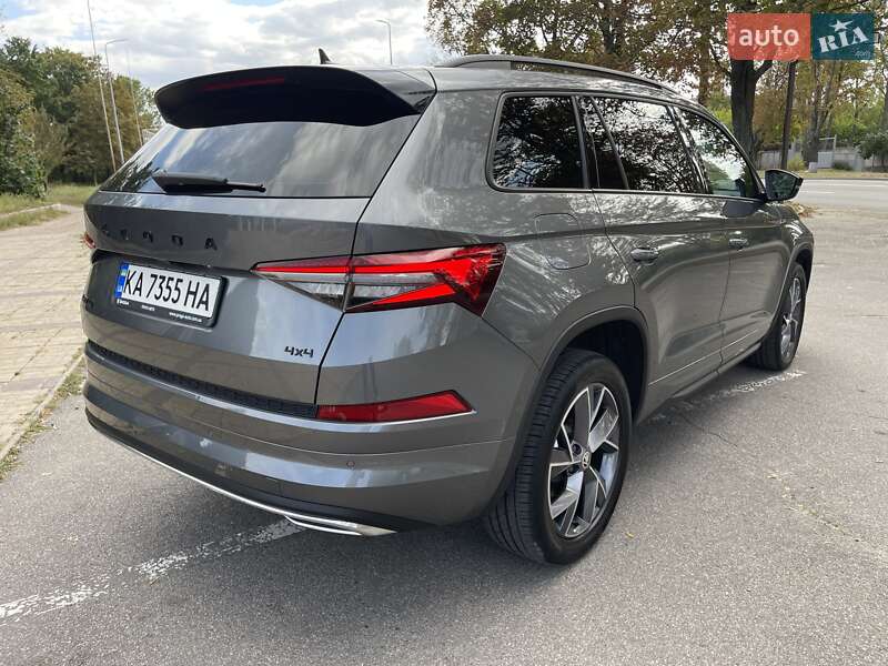 Внедорожник / Кроссовер Skoda Kodiaq 2021 в Киеве
