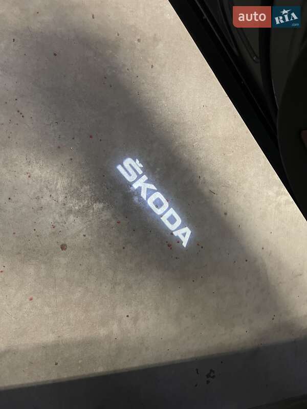 Внедорожник / Кроссовер Skoda Kodiaq 2021 в Киеве