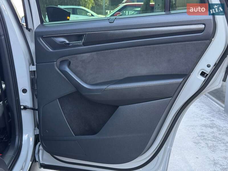 Внедорожник / Кроссовер Skoda Kodiaq 2021 в Ровно