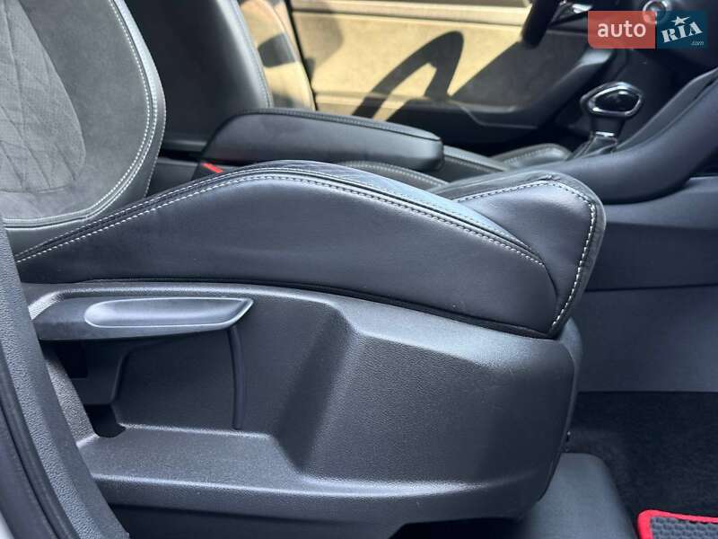 Внедорожник / Кроссовер Skoda Kodiaq 2021 в Ровно