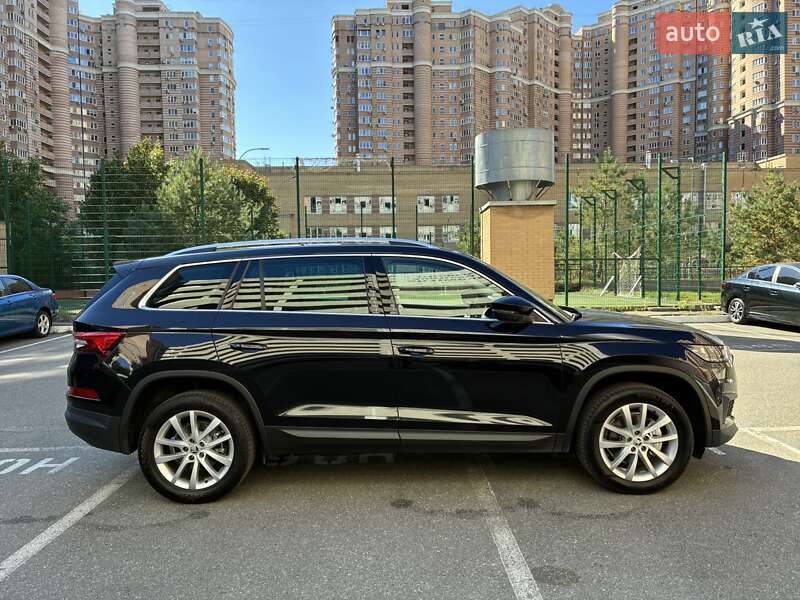 Внедорожник / Кроссовер Skoda Kodiaq 2022 в Киеве