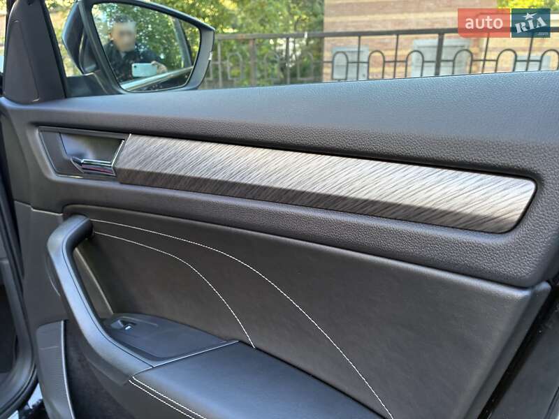 Внедорожник / Кроссовер Skoda Kodiaq 2022 в Киеве