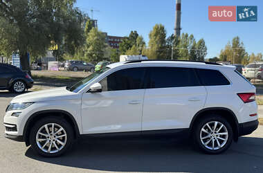 Внедорожник / Кроссовер Skoda Kodiaq 2019 в 