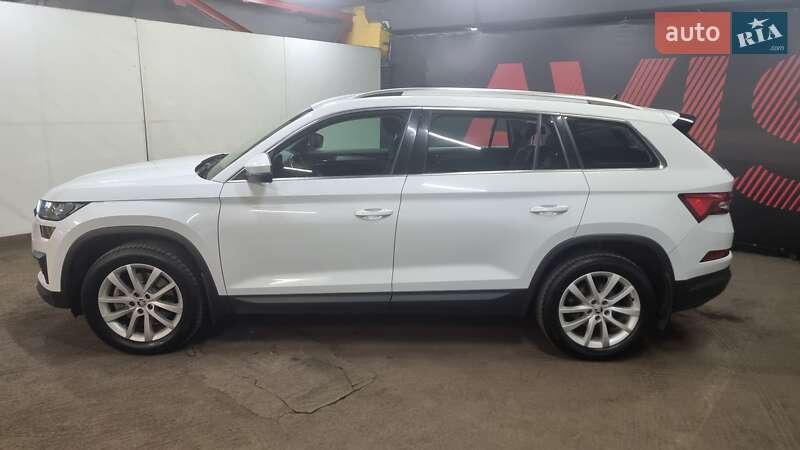 Внедорожник / Кроссовер Skoda Kodiaq 2022 в Киеве