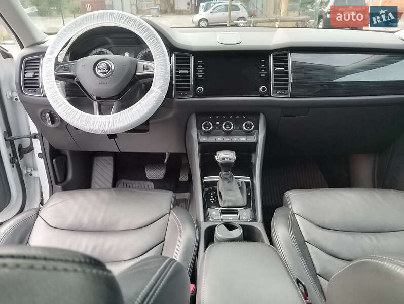 Позашляховик / Кросовер Skoda Kodiaq 2018 в Києві фото 22 Позашляховик / Кросовер Skoda Kodiaq 2018 в Києві