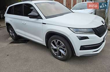 Внедорожник / Кроссовер Skoda Kodiaq 2021 в Киеве