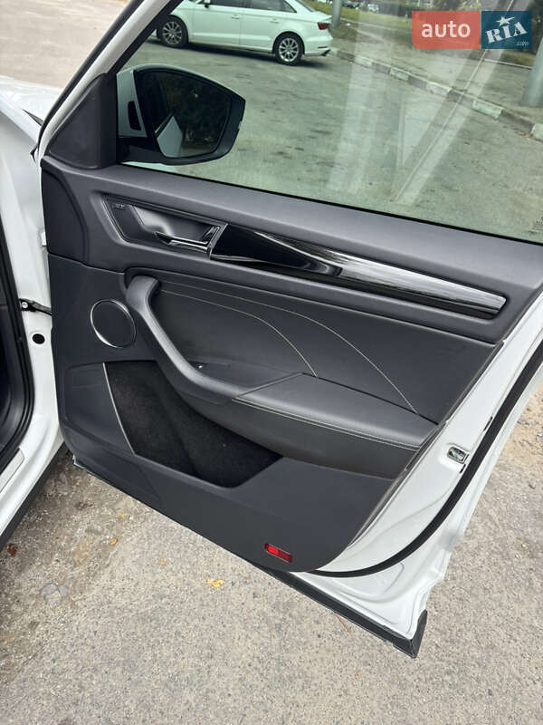 Позашляховик / Кросовер Skoda Kodiaq 2023 в Запоріжжі