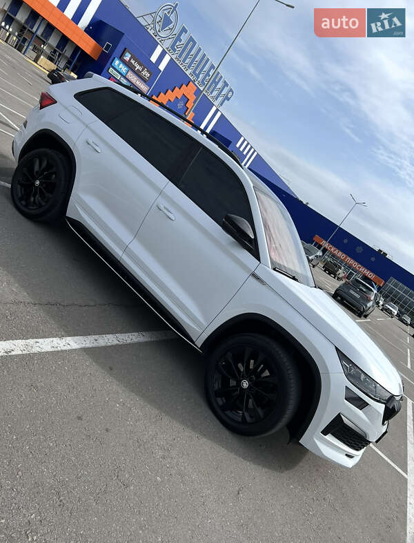 Позашляховик / Кросовер Skoda Kodiaq 2022 в Запоріжжі фото 10 Позашляховик / Кросовер Skoda Kodiaq 2022 в Запоріжжі