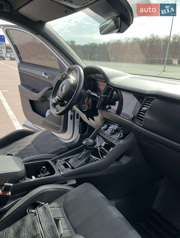 Позашляховик / Кросовер Skoda Kodiaq 2022 в Запоріжжі фото 22 Позашляховик / Кросовер Skoda Kodiaq 2022 в Запоріжжі