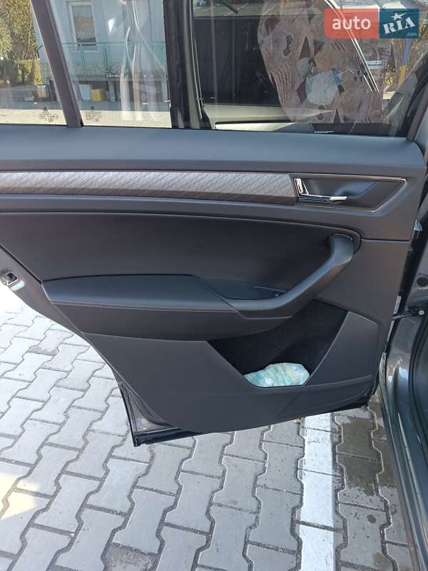 Внедорожник / Кроссовер Skoda Kodiaq 2023 в Староконстантинове фото 36 Внедорожник / Кроссовер Skoda Kodiaq 2023 в Староконстантинове